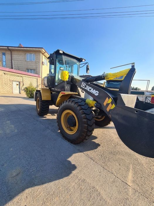 XCMG 1.8куб рычаг