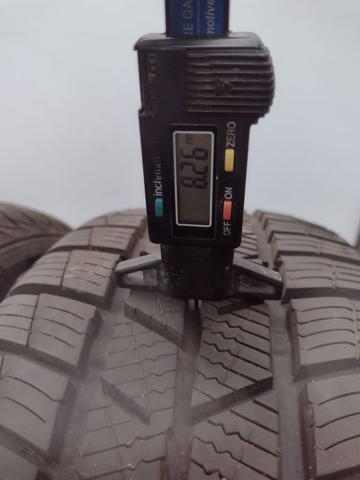 Топ състояние 195/60/15. 185/60/15