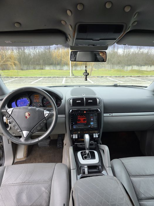 Porsche Cayenne 3.2 v6