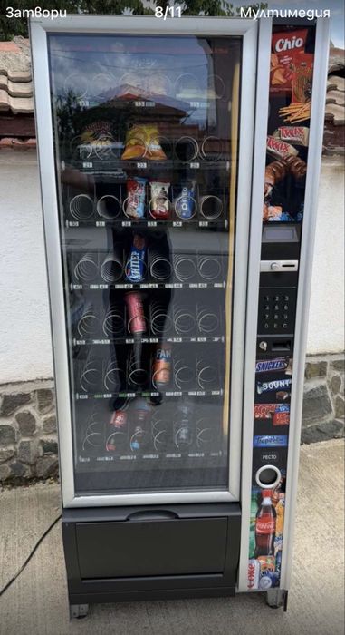 Вендинг Автомат Necta Sanky Max