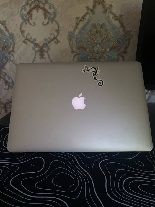 MacBook Pro 15.4 inch