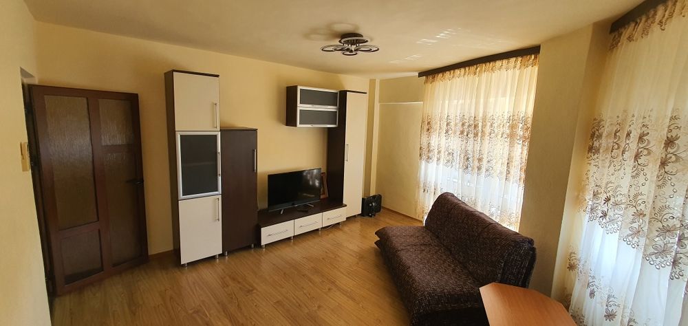 Inchiriez apartament 2 camere