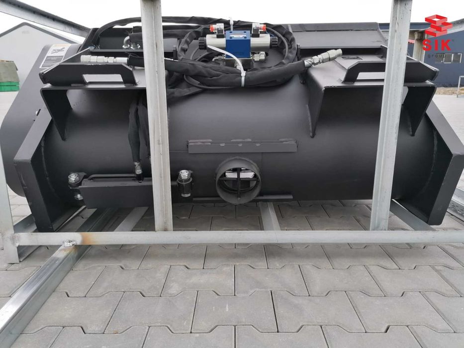 Mixer pentru miniîncărcătoare tip Bobcat - Cupă malaxor beton