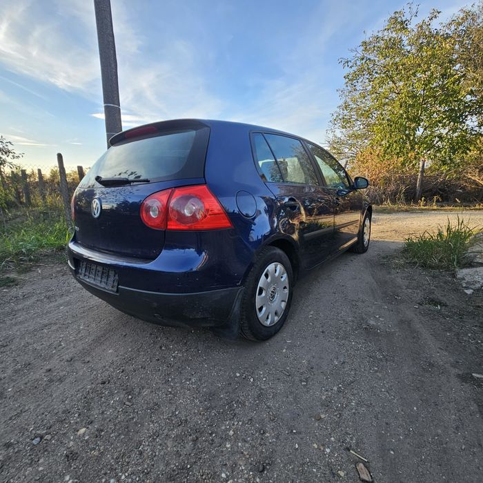 Golf 5 1.4 бензин 2006г 
НА ЧАСТИ САМО