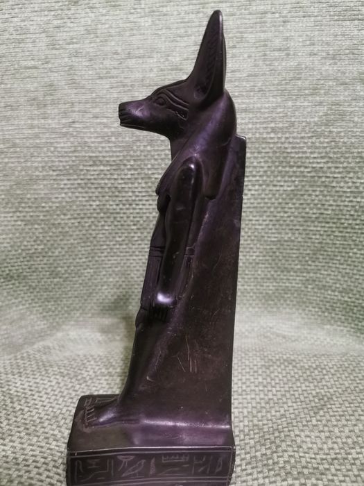 Анубис Статуетка.