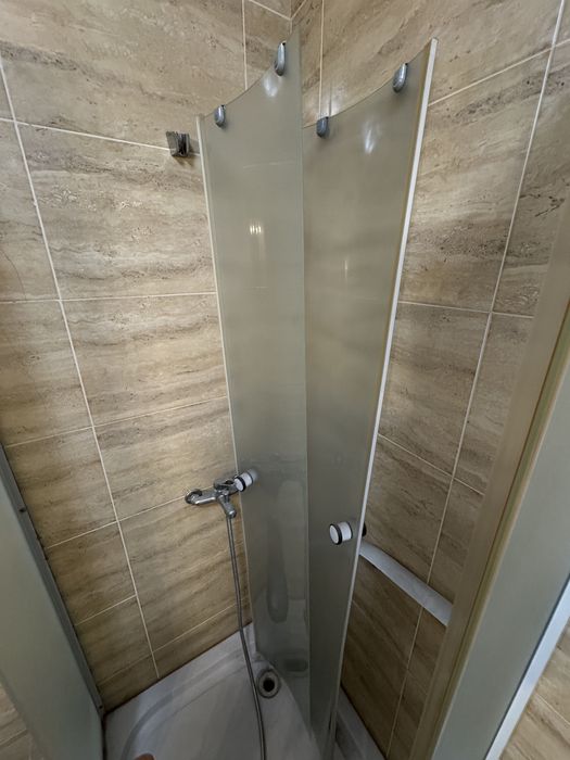 Cabina de duș 150 lei