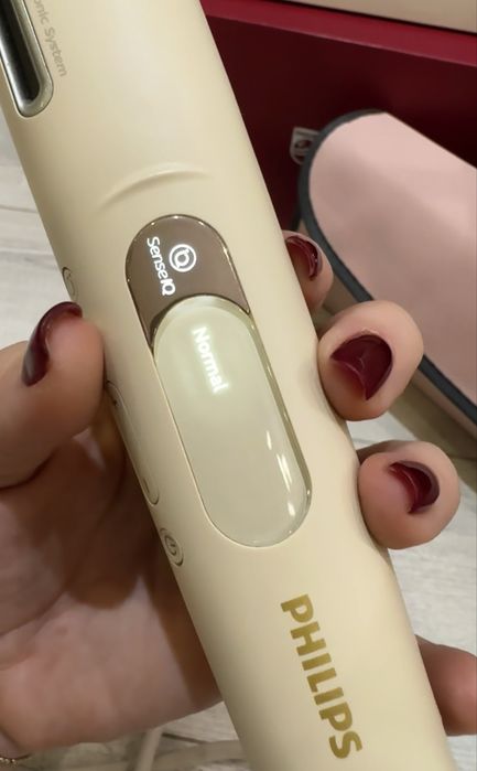 преса за коса “Philips SenselQ”