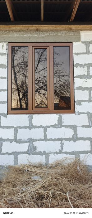 Xohlagan turdagi eshik va romlar