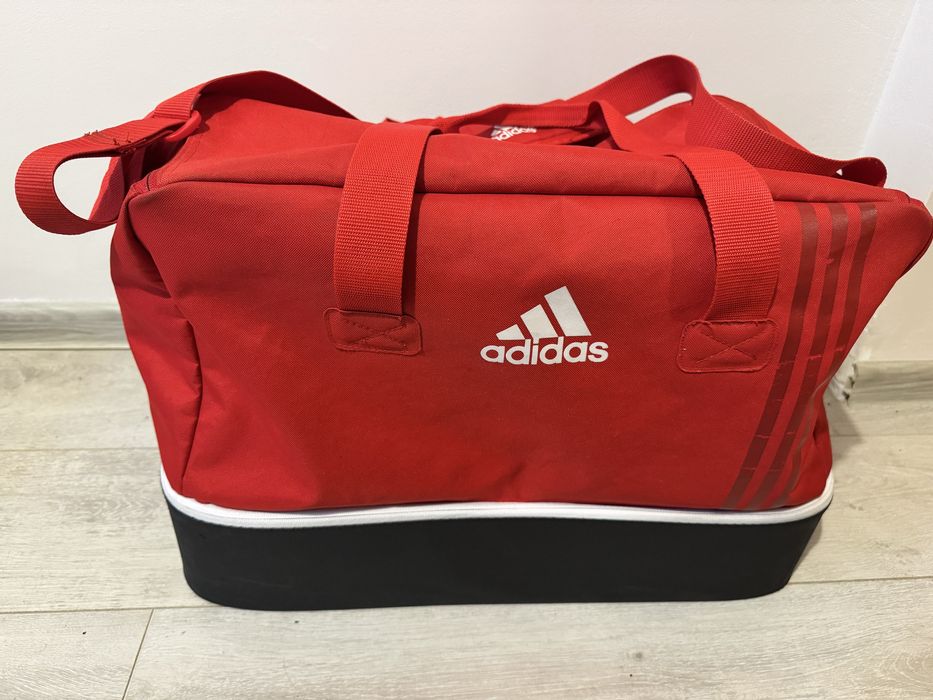 Спортен сак Адидас за футбол