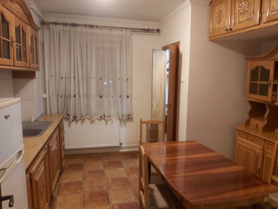 Apartament cu trei camere Ultracentral