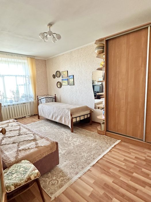 Продам 3-комн. квартиру