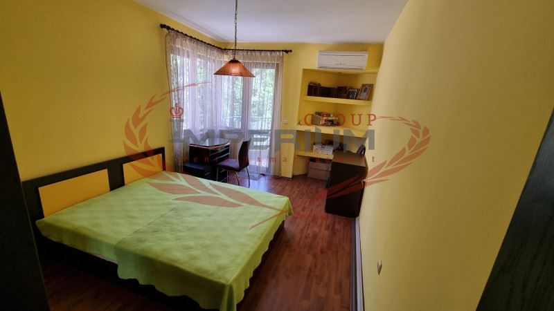 Дава се под наем Двустаен апартамент в Варна, Лятно кино Тракия - 65 кв.м за 612 € - Снимка #9