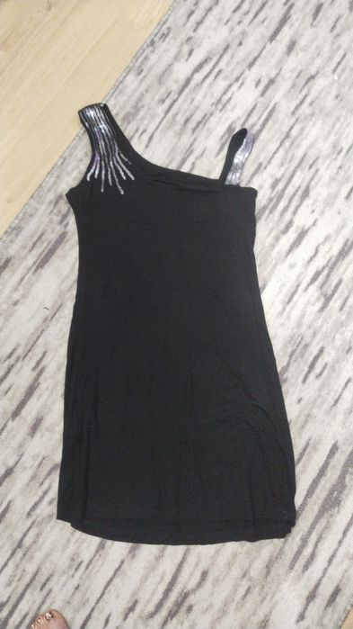 Продам платье 5000