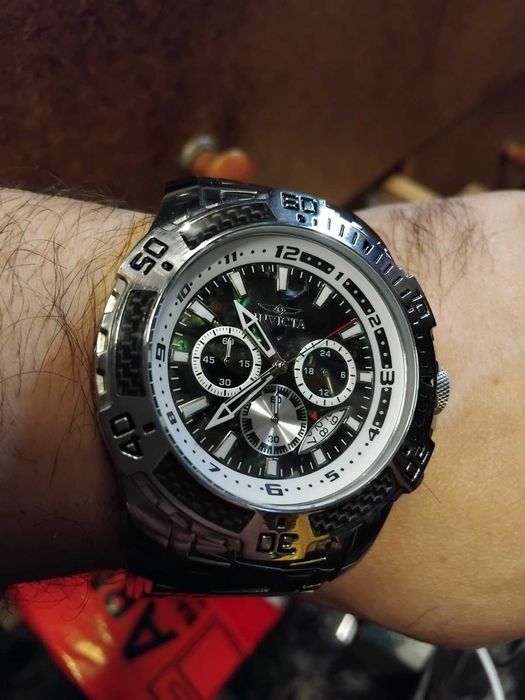 Invicta 49853 , 34427 , 33789