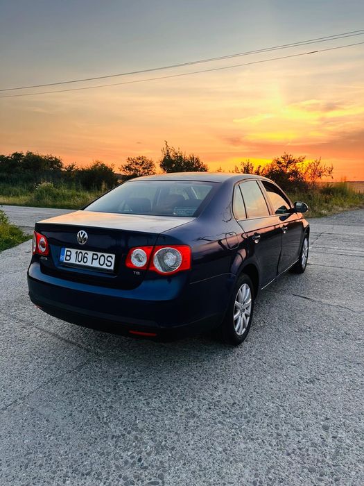 VOLKSWAGEN Jetta 2011 — imagine 5