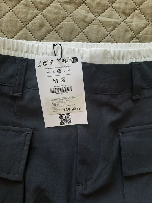 Fusta noua Bershka/M