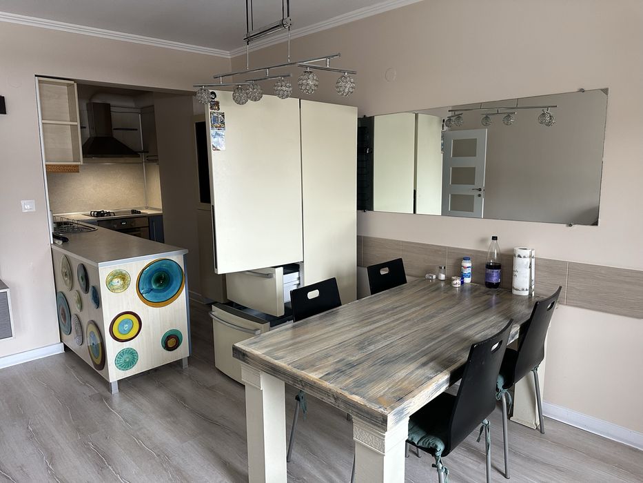 Дава се под наем Тристаен апартамент в Пловдив, Кючук Париж - 80 кв.м за 448.8 € - Снимка #3