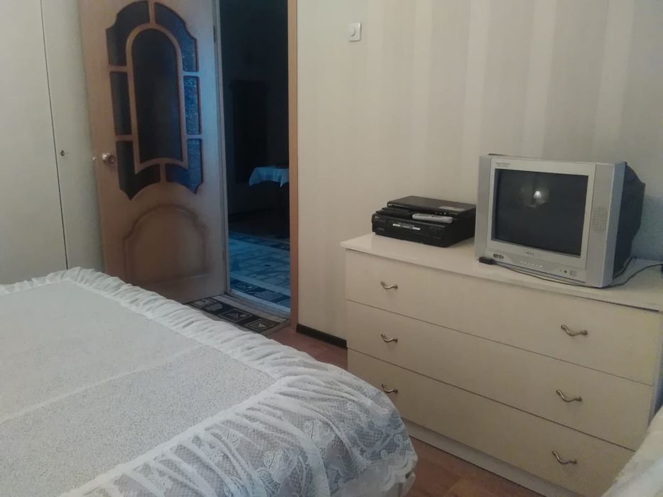 Продам спальный гарнитур