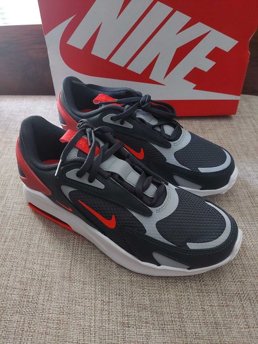 Nike Air Max Bolt