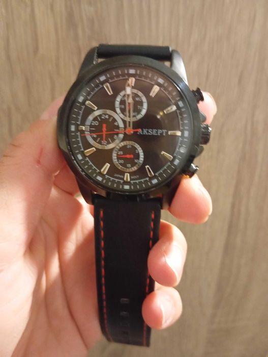 Мъжки часовник aksept