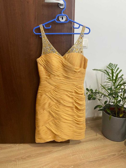 Vand Rochie de ocazie Guy Laroche - marime 38