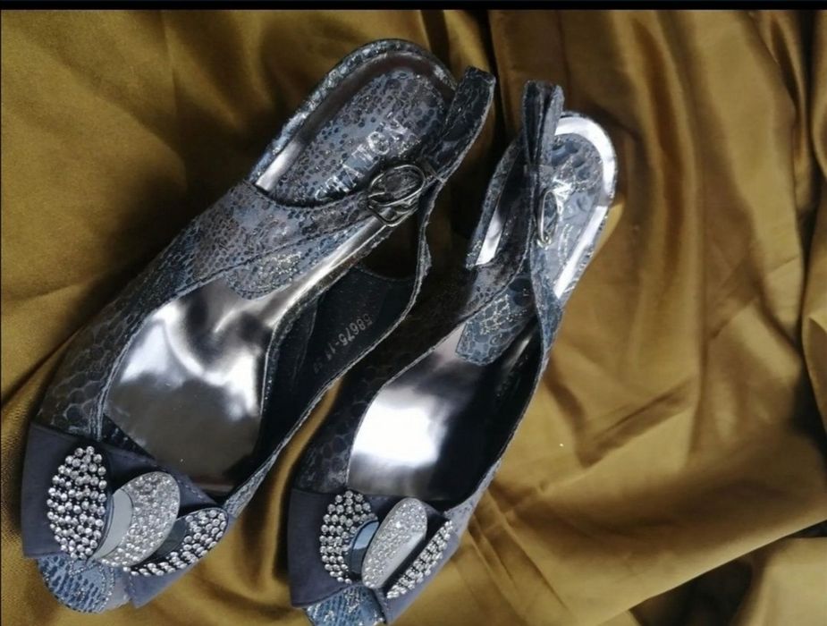 Босоножки босоножки