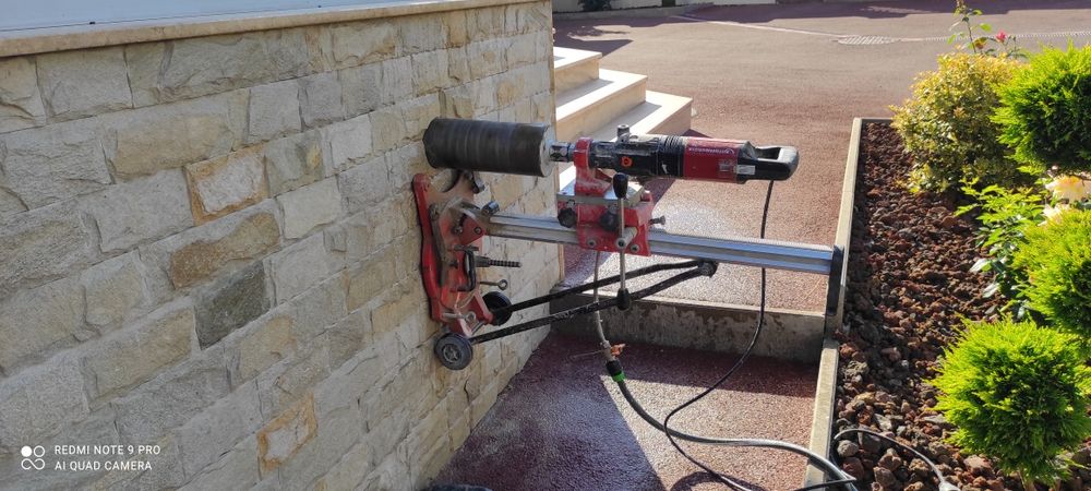 Executam :tăiat uși în beton aramat, spart sapa -beton,demolări pereți