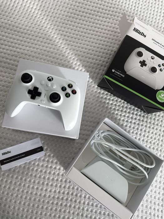 Vand controler origina l 8BitDo