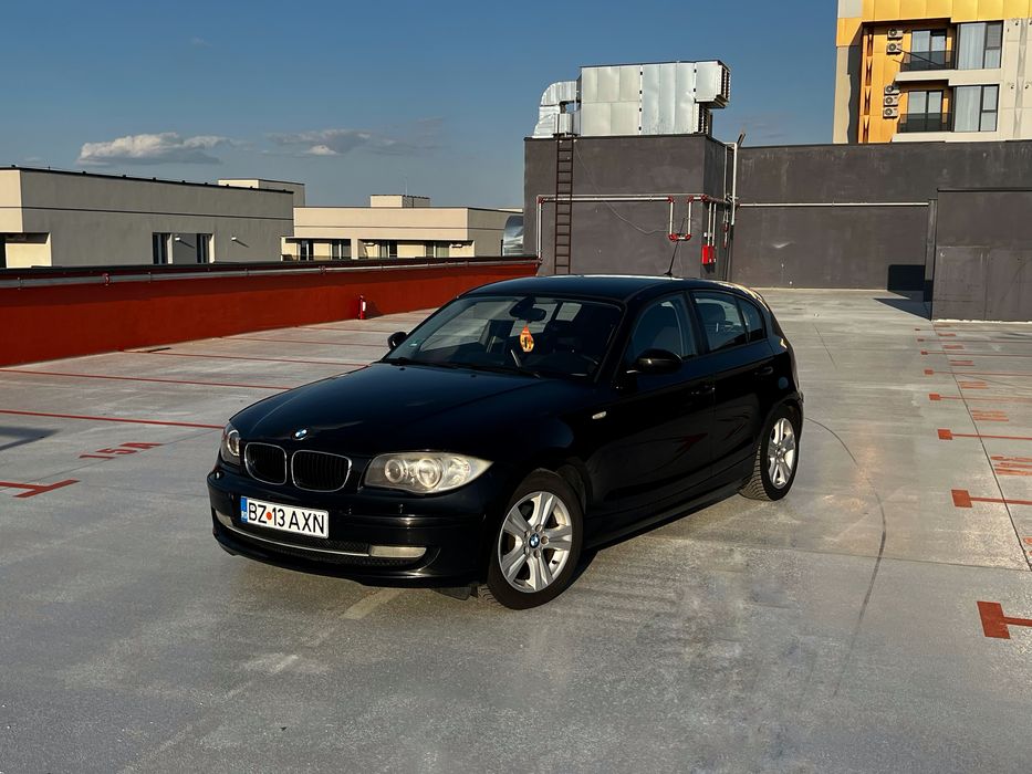 BMW 118d Facelift - Navigatie/Bi-Xenon/Euro 5