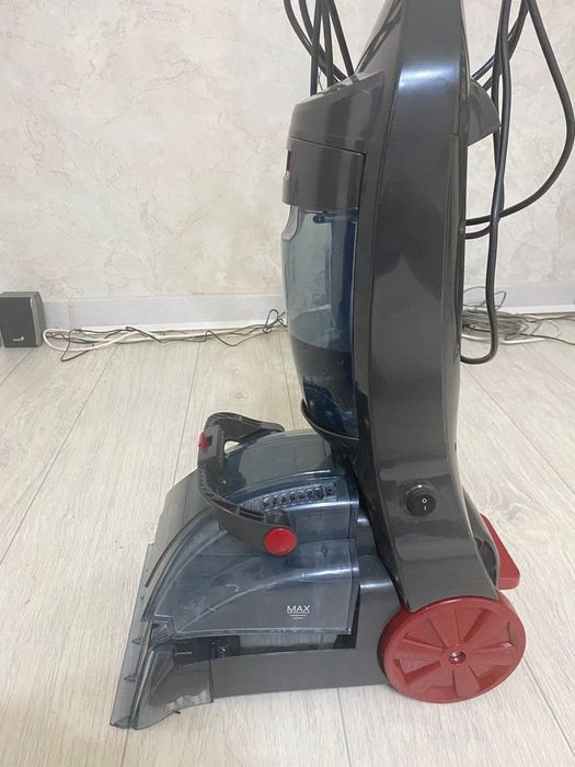 Продам моющего пылесоса
