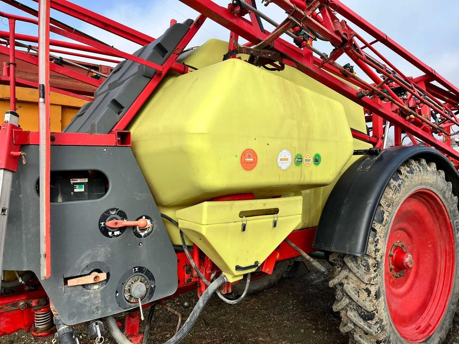 Masina erbicidat RAU GVP 38