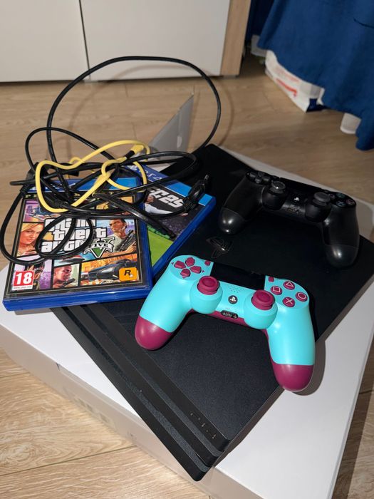 PlayStation 4 pro 1TB
