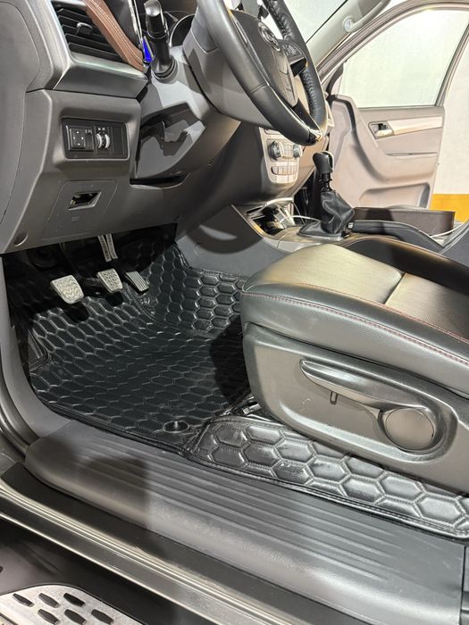 Продам коврики на JAC T6 , JAC T8