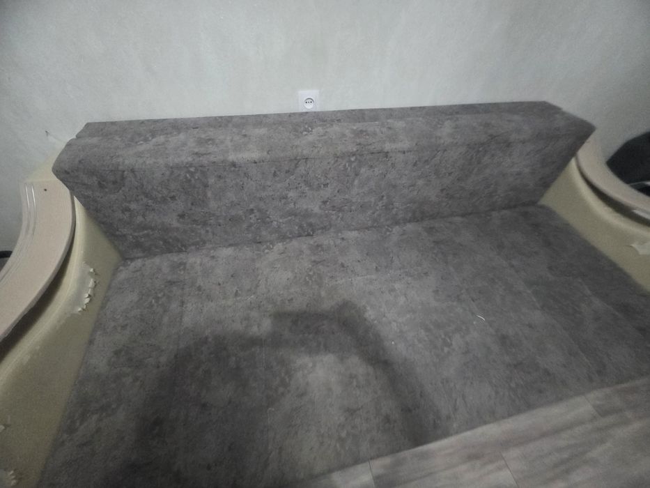 Продается диван б/у