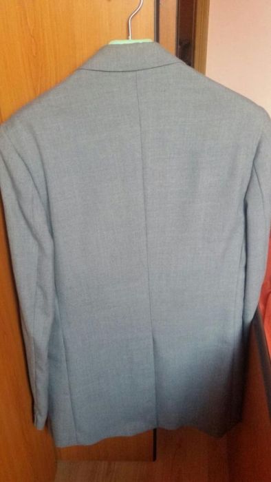 Costum barbat impecabil