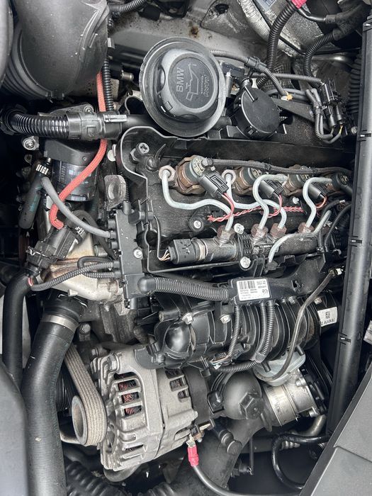 Bmw e87 2.0 d injectoare pompa turbo alternator  compresor  haion bara