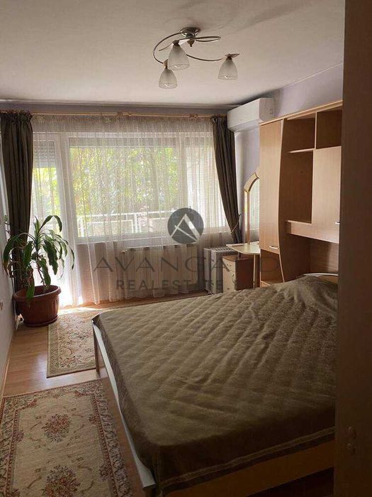 Продава се Многостаен апартамент в Пловдив, Център - 160 кв.м за 2586 €/кв.м - Снимка #5