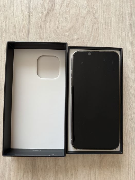 2 бр. Iphone 13 pro 128GB
