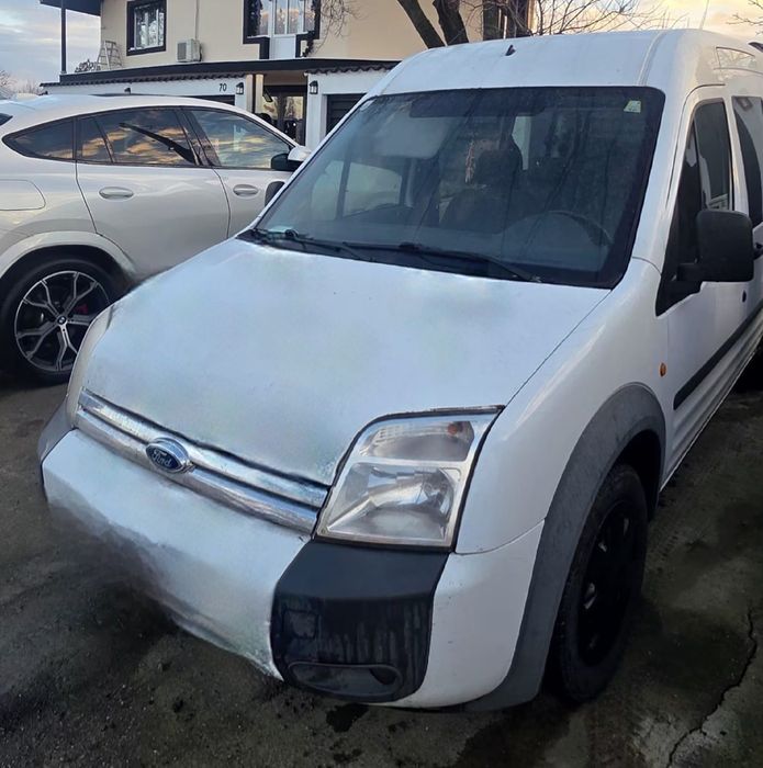 Ford tourneo 8 locuri