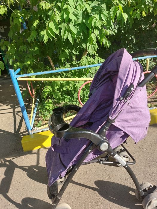 Продам коляску б/у