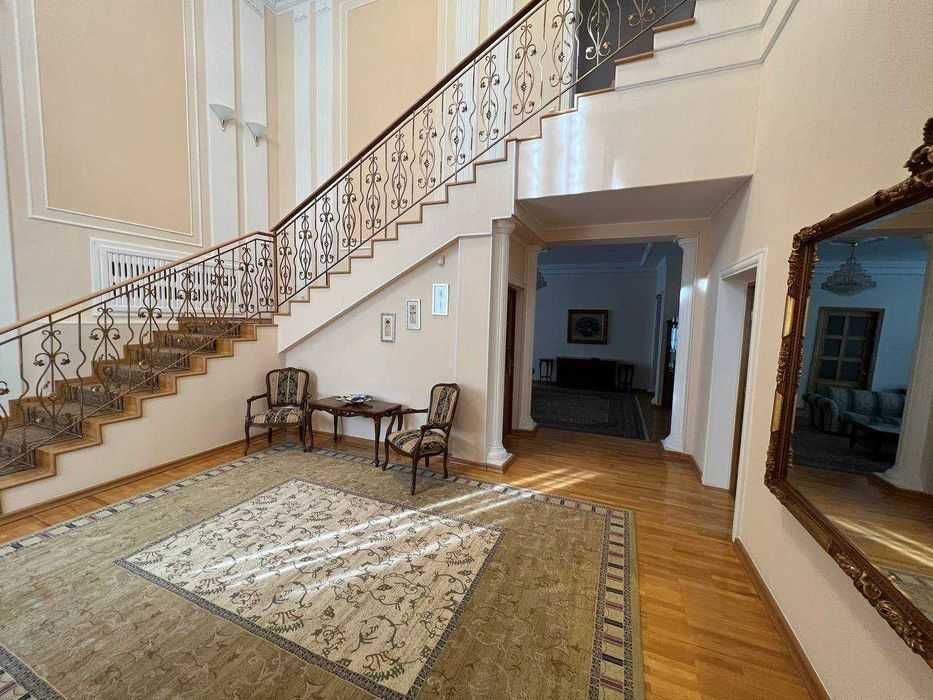 [AT-339] Участок в аренду на Новомосковской