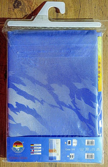 продам шторку для ванной