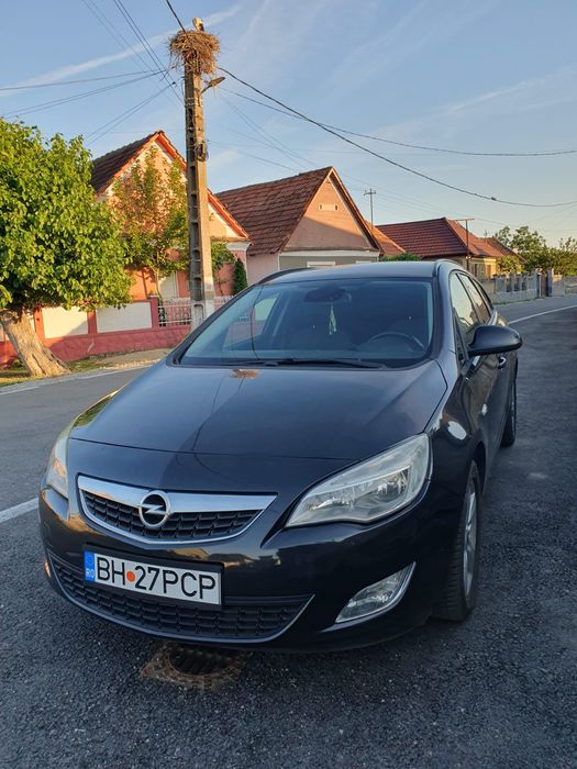 Opel astra j, mașină personală