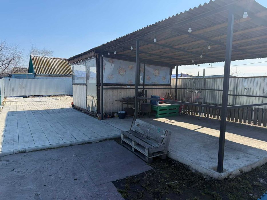 Продам дачу в с/о Лада 9 соток