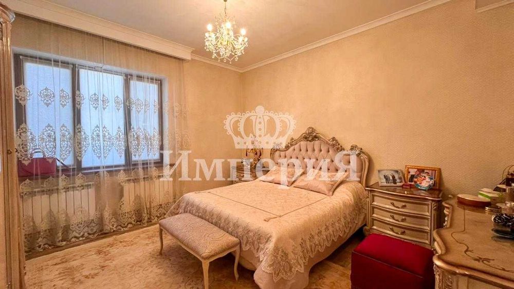 Срочно продатся ДОМ в центре. СУЛТАН Империя.