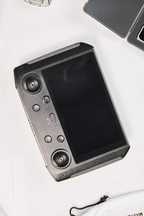 Air 2S Fly More Combo + Smart Controller