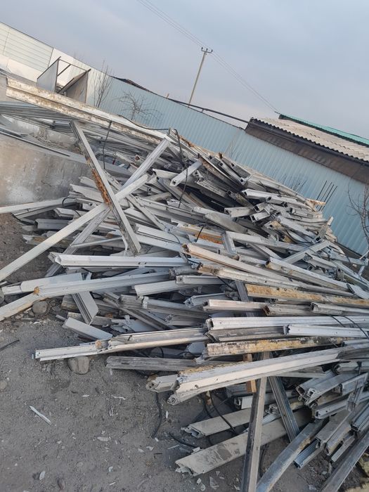 Б/у пластик окна двери