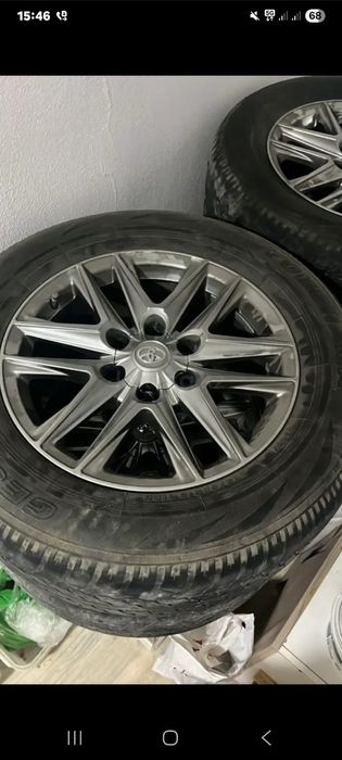Диски R18 на Прадо 150