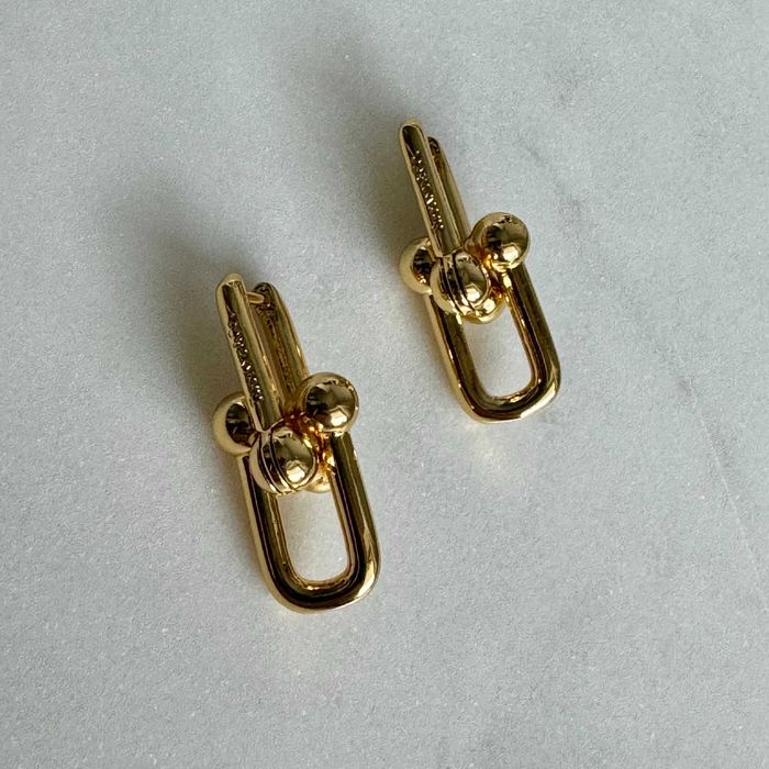 Cercei Tiffany &Co. Link