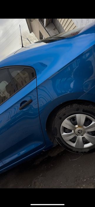 Шкода Рапид продам Шкоду